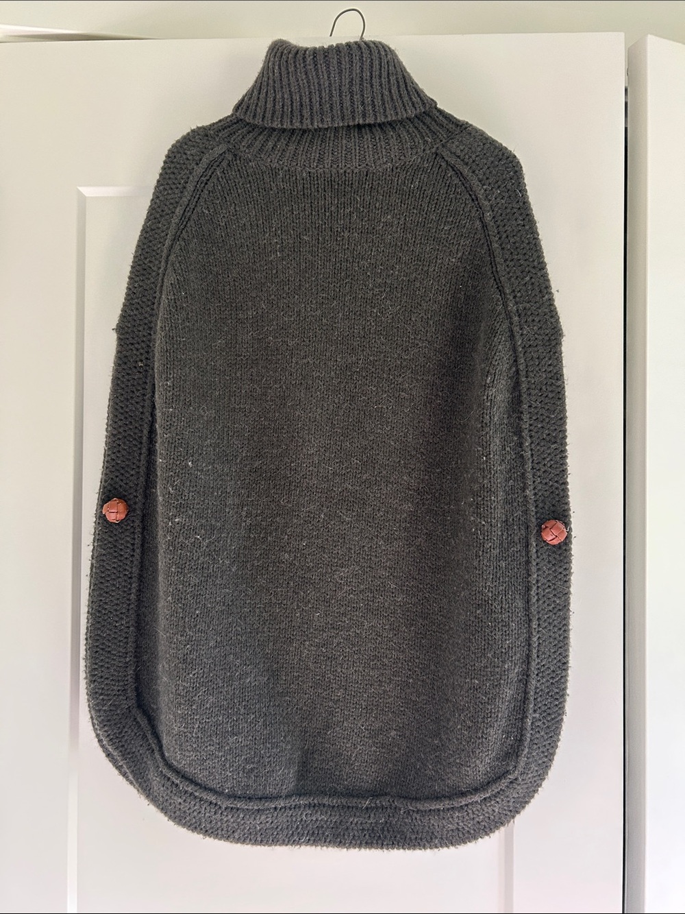 Paul and Joe Sister sweater cape